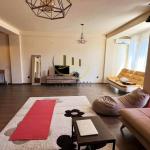 Banesë Zyre me qira në Bregun e Diellit