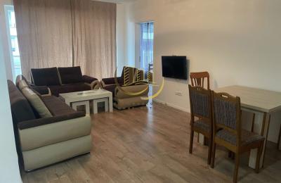 Banesë me qira te Rruga C