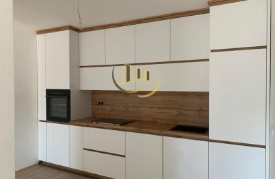 Banesë Zyre me qira te Prishtina e Re