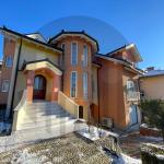 Shtëpi 667m2 në shitje në lagjen Sofali