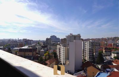 Banesa Në Shitje Në Qendër Nga 67,000 Në 55,000 Euro