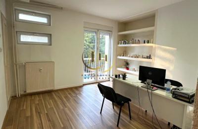 Zyre me qira në Qendër