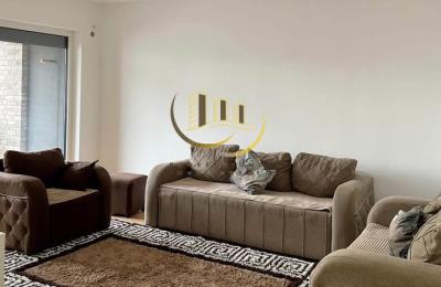 Banesë me qira te Rruga B