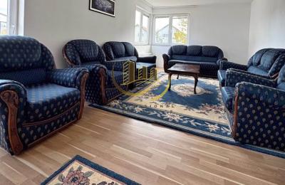 Shtëpi me qira në Kalabri – Emshir