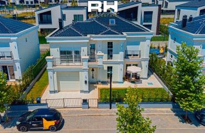 Shtëpi 352m² në SHITJE në lagjen Avenue 23, Çagllavicë