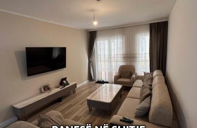 BANESË NË SHITJE FUSHË KOSOVË