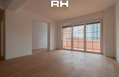 Banesa 68.4m² në SHITJE në Tophane