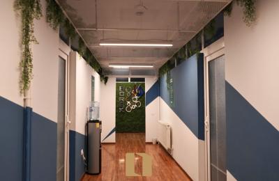 Zyre Me Qera Në Pejton