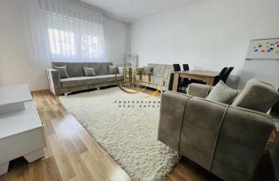 Banesa me qira në Bregun e Diellit