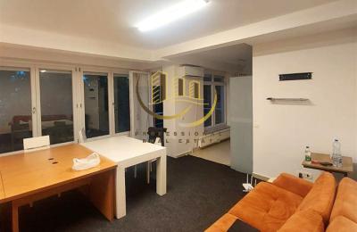 Zyre me qira në Qendër