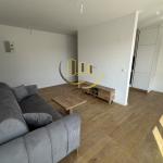 Banesa me qira në Rrugën C