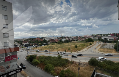 BANESË ME QIRA EMSHIRË