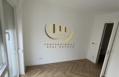 Banesë Zyre me qira në Kalabri-Emshir