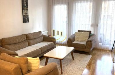 Banesë me qira në Rrugën B