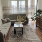 Banesa me qira në Aktash