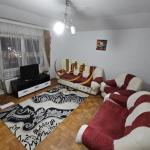 Banesë me qira te 4 Llullat