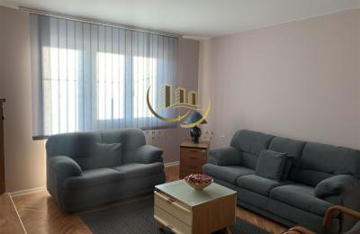 Zyre me qira në Qendër