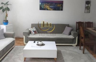 Shtëpi me qira në Qendër