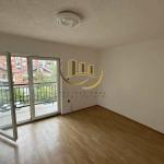 Banesë Zyre me qira te Muhaxherët