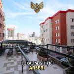 LOKAL NË SHITJE ARBËRI