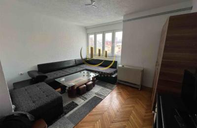 Banesë me qira në Qendër