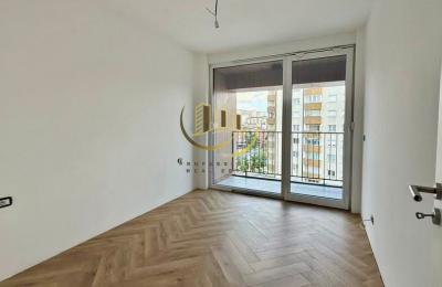 Banesë Zyre me qira në Kalabri – Emshir