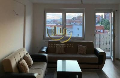 Banesë me qira te Rruga B