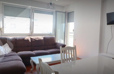 BANESË ME QIRA EMSHIRË