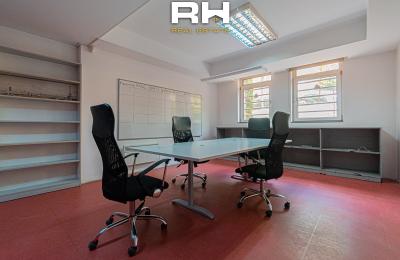 Zyre 130m² me QIRA në Qendër