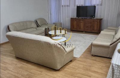 Kat i shtëpis me qira në Arbëri Dragodan