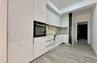 Banesë me qira në Bregun e Diellit