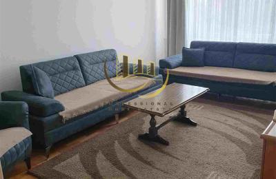 Banesë me qira në Bregun e Diellit