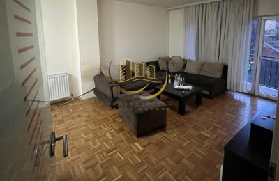 Banesë me qira në Tophane