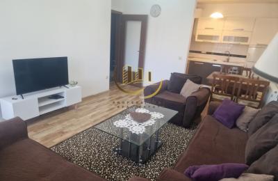 Banesë me qira te Rruga B