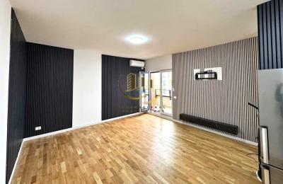 Banesë Zyre me qira në Velani