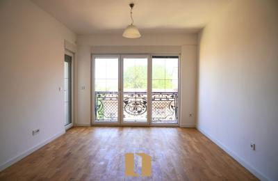 Banesë Me Qira Në Kompleksin Dodona