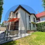 Shtëpi 225m2 në shitje në Lagjen Qëndresa