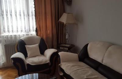 Ipet me qira banesa 3 dhomsh 85m2 kati 4 Arberi