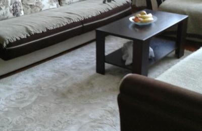 Ipet me qira banesa 2 dhomshe 65m2 kati 10 Aktash