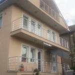 Shitet Shtepia 3 katshe me 8 Ari truall në lagjen Kalabri