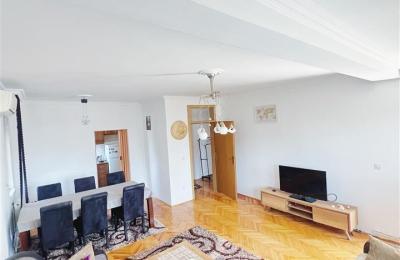 Banese me qira Qender – Te Sheshi Kati i 4 ( Pa Ashensor )