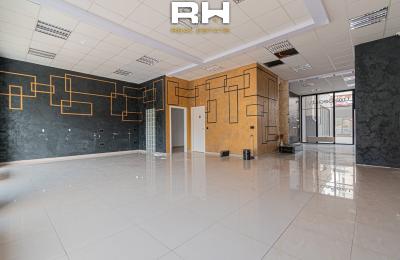 Lokal 104m² me QIRA në Rrugën B