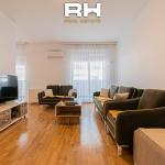 Banesë 67.14m² + 16.73m² në SHITJE në Emshir