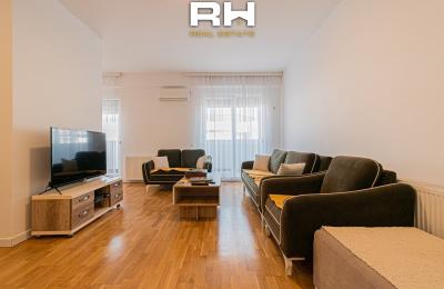 Banesë 67.14m² + 16.73m² në SHITJE në Emshir
