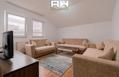 Kat Shtëpie 140m² me QIRA në Dardani