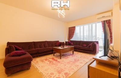 Banesë – Zyre 200m² me QIRA në Pejton