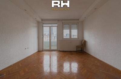 Banesë – Zyre 64m² me QIRA në Shesh