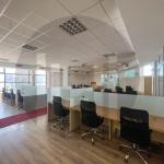 Objekt afarist 1000m2 me qira në lagjen Aktash