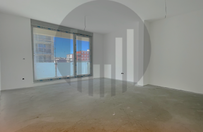 Banesë me 2 dhoma gjumi në shitje në lagjen Mati 1 “ Model Sllovenia”