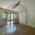 Zyre me 5 dhoma pune me qira në Qendër